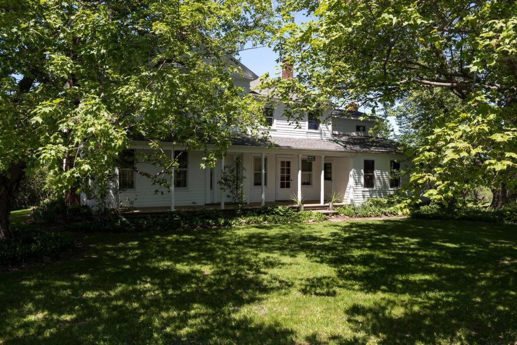 King Hill Cottage Greenville Екстериор снимка