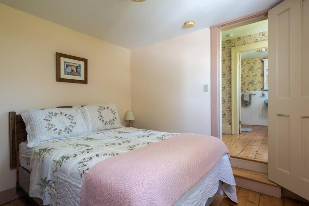 King Hill Cottage Greenville Екстериор снимка